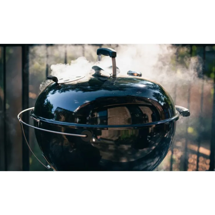 Weber Barbecue a Carbone Master-Touch 57 cm GBS E-5750 Black Cod. 14701004 + Cesti Porta Carbone Cod. 7403- Weber Promo|Barbecue Weber A Carbone